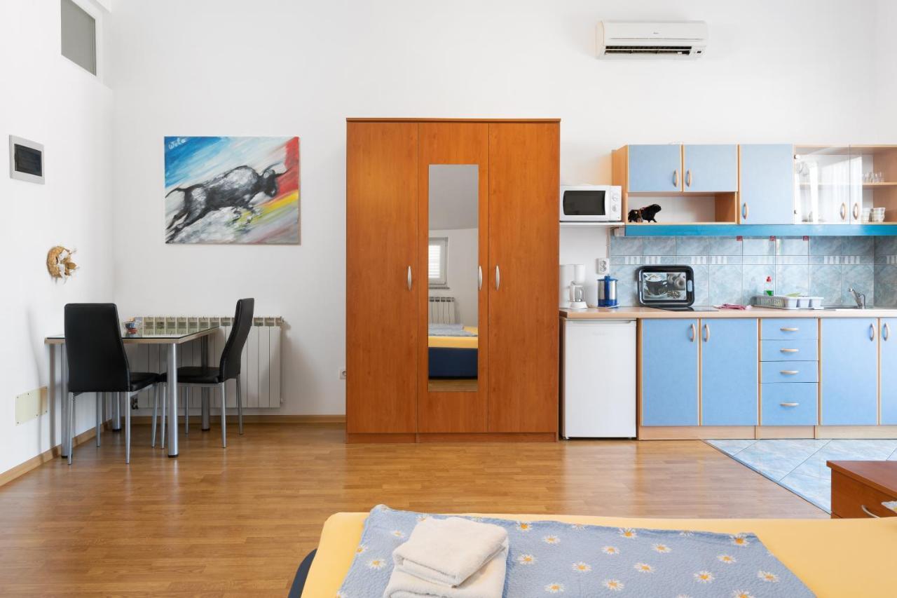 Appartement Marco Polo à Medulin Extérieur photo